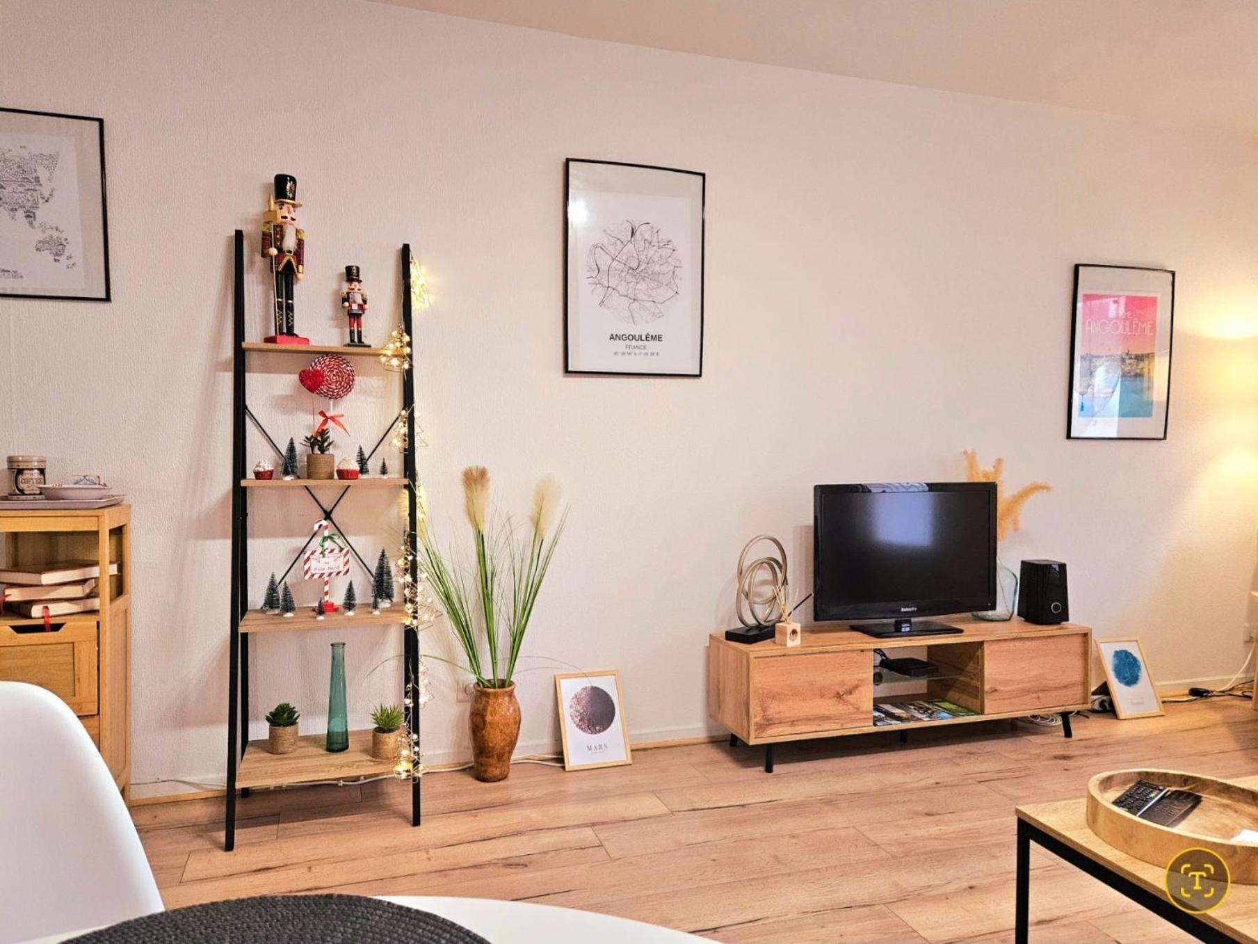 Appartement Cosy Proche Gare - Fibre Optique Et Parking Angoulême Dış mekan fotoğraf